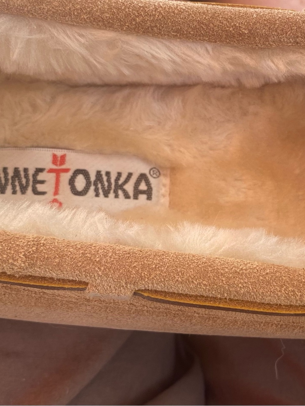 Minnetonka Chestnut Suede Shearling Lined Slippers